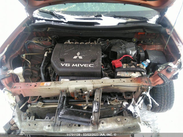 JA4JZ3AX5EZ606866 Mitsubishi Outlander Se