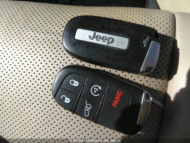 1C4RJFCG1MC682116 Jeep Grand Cherokee Overland