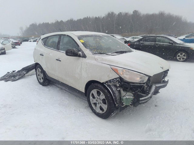 2012 KM8JT3AC9CU449398 main image