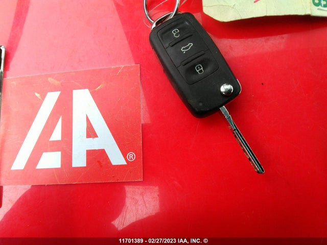 3VWD07AJ5EM408979 Volkswagen JETTA SE