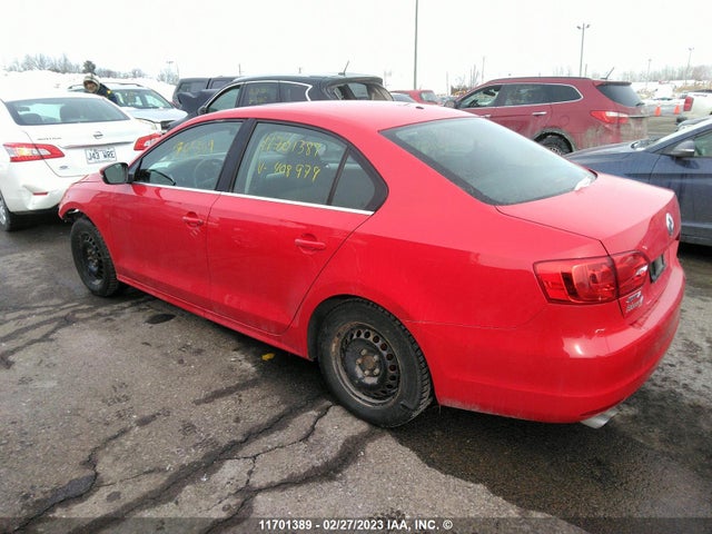 3VWD07AJ5EM408979 Volkswagen JETTA SE