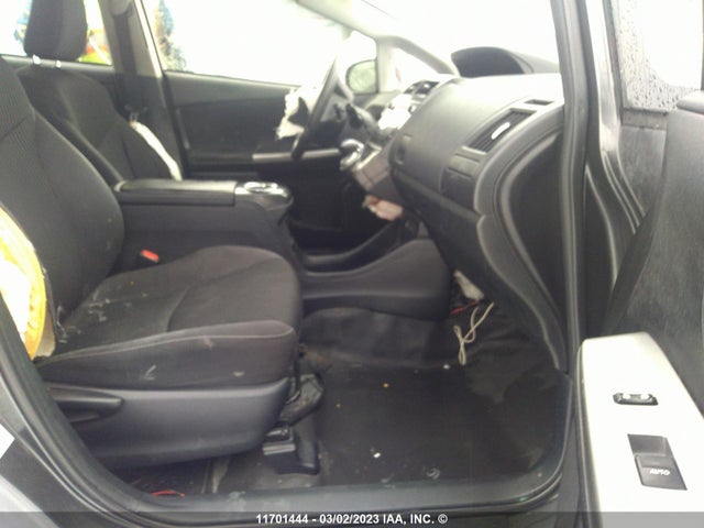 Toyota PRIUS V 2017 JTDZN3EU5HJ061565 Image 6