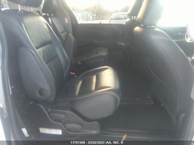 Toyota SIENNA SE 2017 5TDXZ3DC2HS878516 Image 10