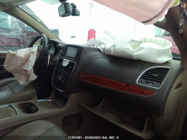 2C4RC1GG5GR128497 Chrysler Town & Country