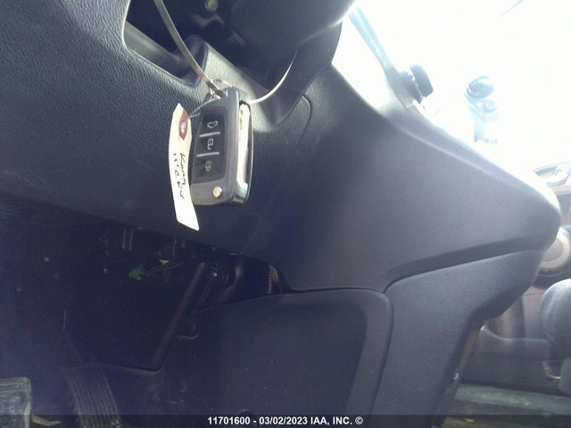 Honda CR-V LX 2011 5J6RE3H37BL800007 Image 3