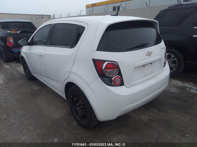 Chevrolet SONIC LS 2014 1G1JA6EH4E4142945 Image 3