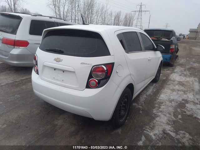 Chevrolet SONIC LS 2014 1G1JA6EH4E4142945 Image 4