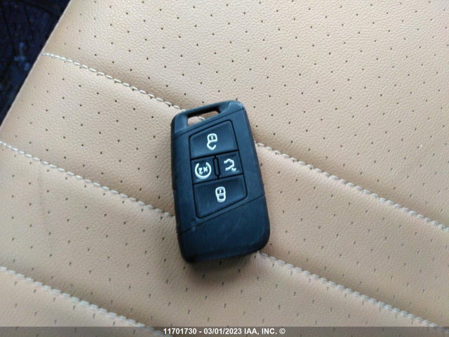 3VV8B7AX1NM098995 Volkswagen Tiguan Se R-line Black
