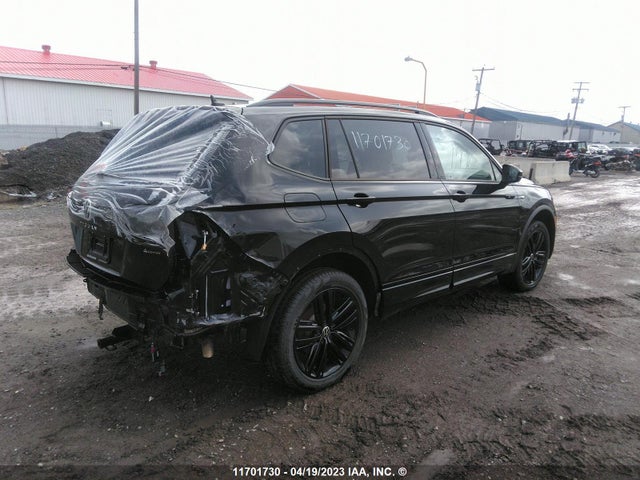 3VV8B7AX1NM098995 Volkswagen Tiguan Se R-line Black