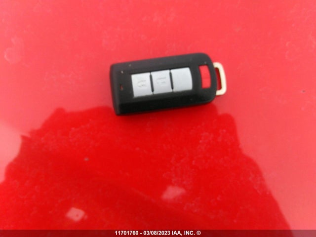 JA4AT4AA7JZ618837 Mitsubishi Eclipse Cross Le