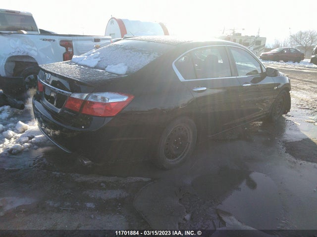 Honda Accord 2015 1HGCR2F5XFA802402 Image 4