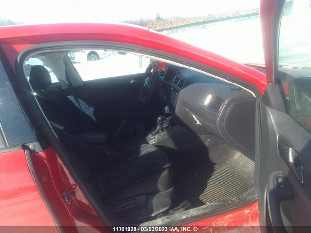 3VW2K7AJ0EM351558 Volkswagen JETTA S