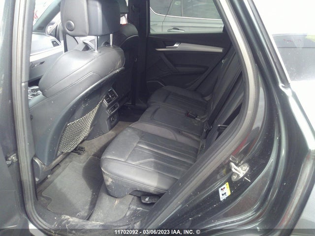 WA1FNAFY3J2153678 Audi Q5 Technik S-line