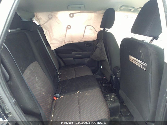 JA4AJ3AU8HZ601680 Mitsubishi RVR