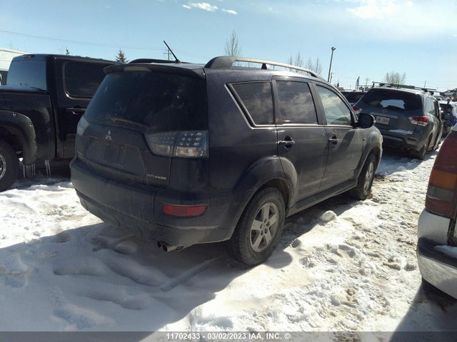 JA4JT3AX7DU602962 Mitsubishi Outlander Se