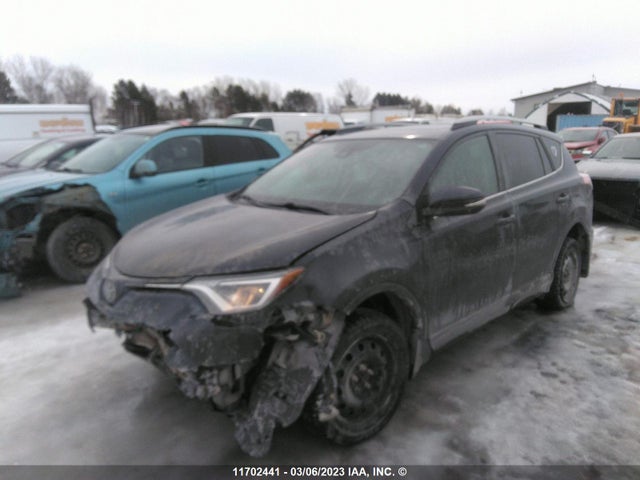 Toyota Rav4 Xle 2018 2T3RFREV2JW815151 Image 2