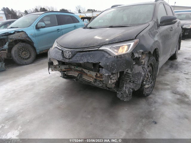Toyota Rav4 Xle 2018 2T3RFREV2JW815151 Image 7