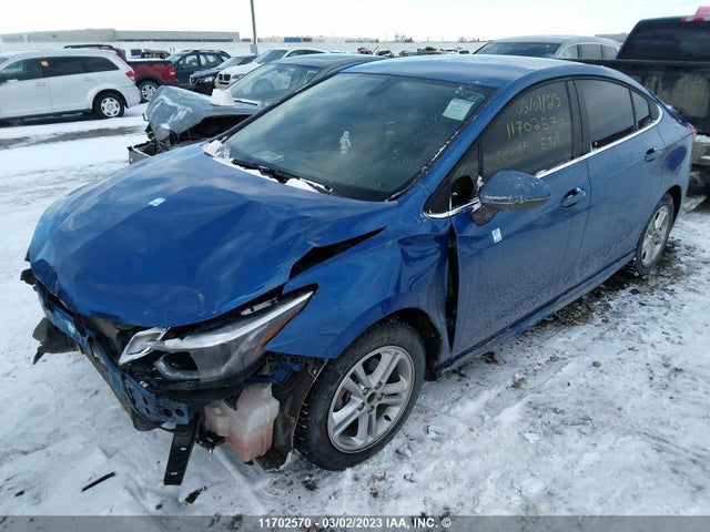 Chevrolet CRUZE LT 2018 1G1BE5SM2J7237064 Image 2
