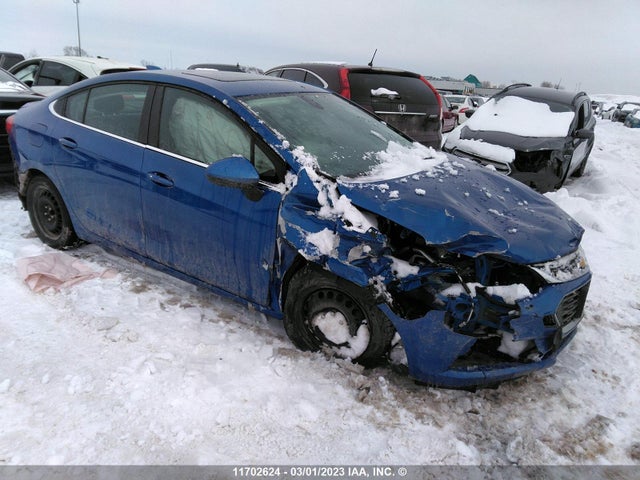 Chevrolet CRUZE LT 2018 1G1BE5SM5J7185848 zdjęcie główne