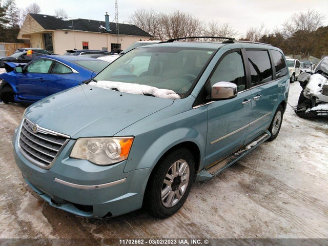 2A4RR6DX4AR278117 Chrysler Town & Country Limited