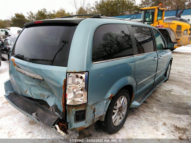 2A4RR6DX4AR278117 Chrysler Town & Country Limited
