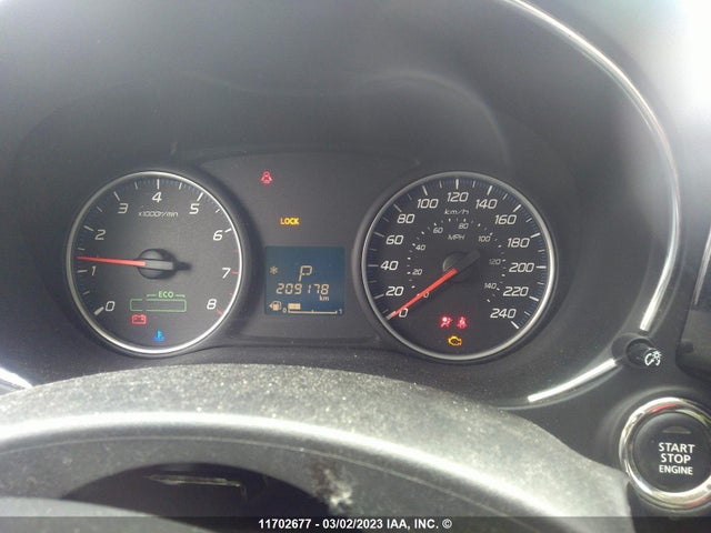 JA4JZ3AX2EZ600586 Mitsubishi Outlander Se