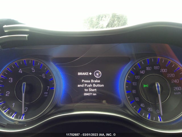 2C3CCARG5FH767202 Chrysler 300 Limited