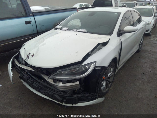 Chrysler 200 S 2016 1C3CCCBB8GN158317 Image 2