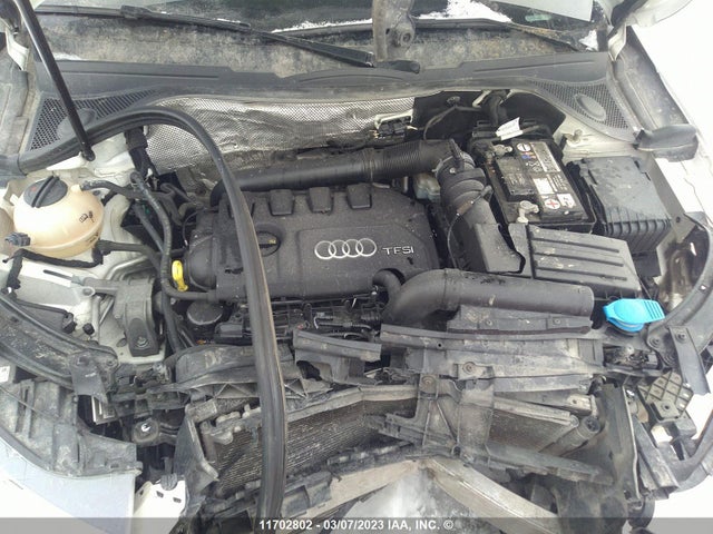WA1EFEFS3FR003094 Audi Q3 Premium Plus