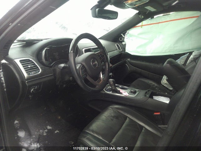 1C4RJFCG5JC266369 Jeep Grand Cherokee Overland
