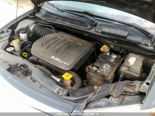 2A4RR5DG7BR754243 Chrysler Town & Country Touring