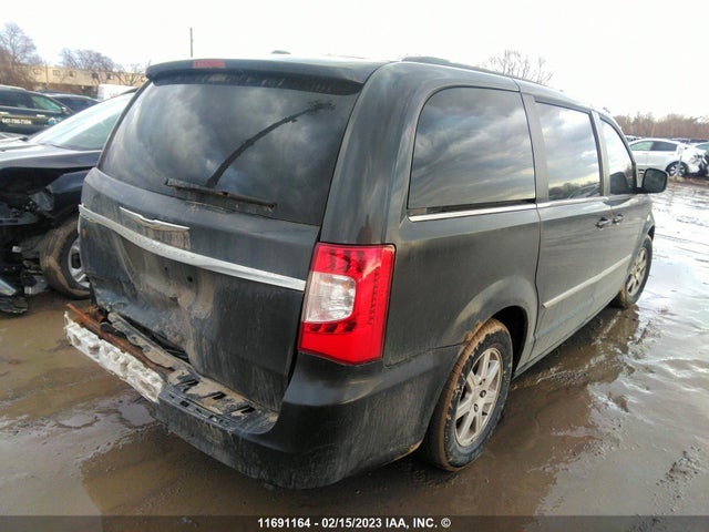 2A4RR5DG7BR754243 Chrysler Town & Country Touring