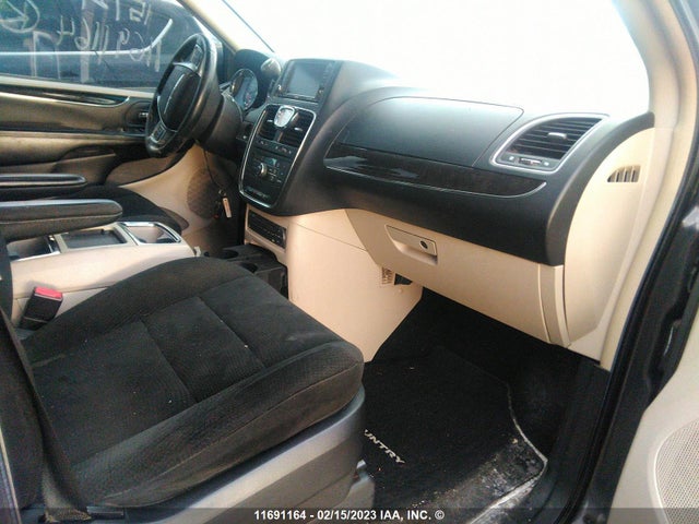 2A4RR5DG7BR754243 Chrysler Town & Country Touring