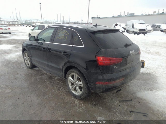 WA1JFCFSXGR008913 Audi Q3 Progressiv