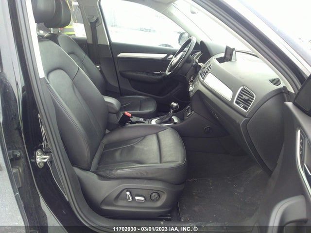 WA1JFCFSXGR008913 Audi Q3 Progressiv