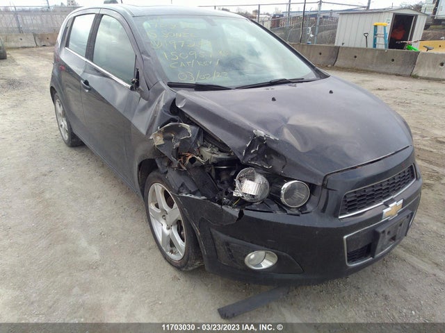 Chevrolet SONIC LT 2015 1G1JC6SH8F4197267 Image 1