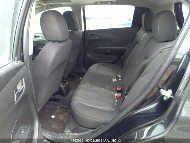 Chevrolet SONIC LT 2015 1G1JC6SH8F4197267 Image 9