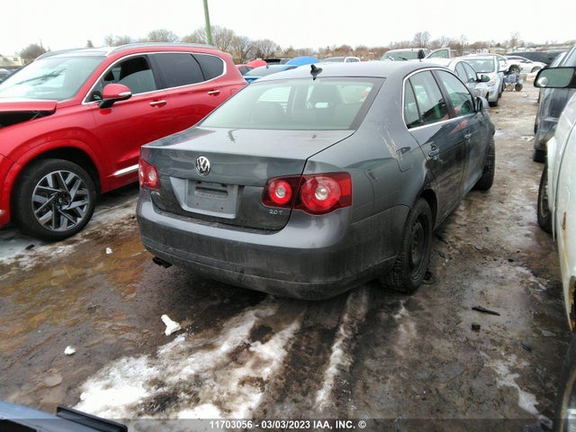 3VWRJ8AJ0AM035479 Volkswagen Jetta Wolfsburg