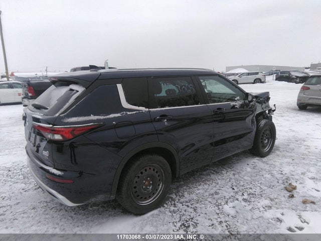 JA4JAUAB9N7618578 Mitsubishi Outlander Se/black Edition