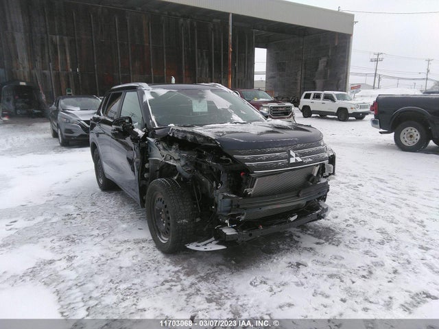 JA4JAUAB9N7618578 Mitsubishi Outlander Se/black Edition