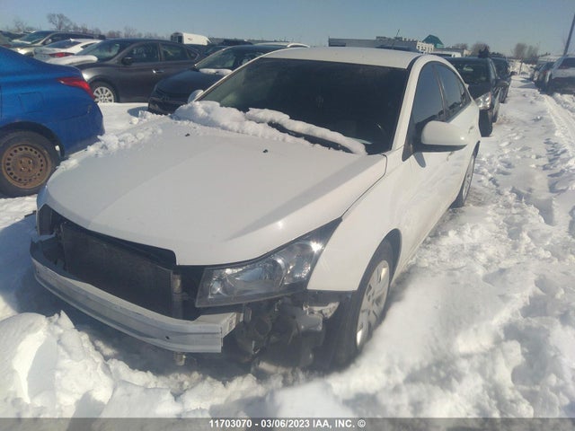 Chevrolet CRUZE LT 2014 1G1PC5SBXE7114290 Image 2