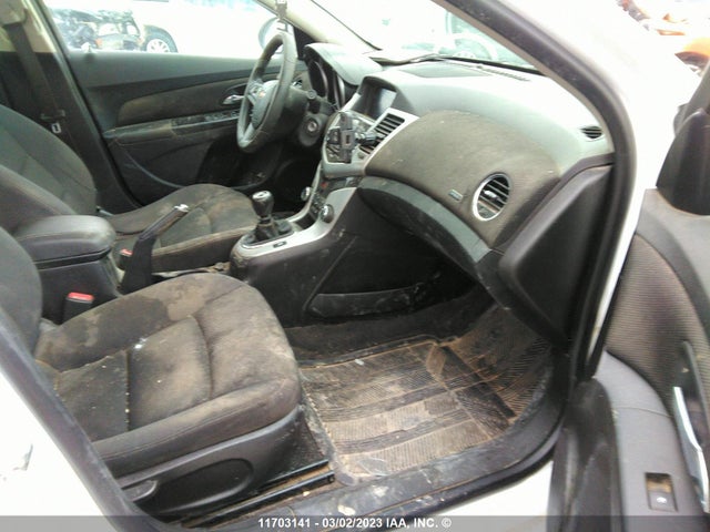 Chevrolet Cruze 2016 1G1PD5SB1G7153236 Image 5