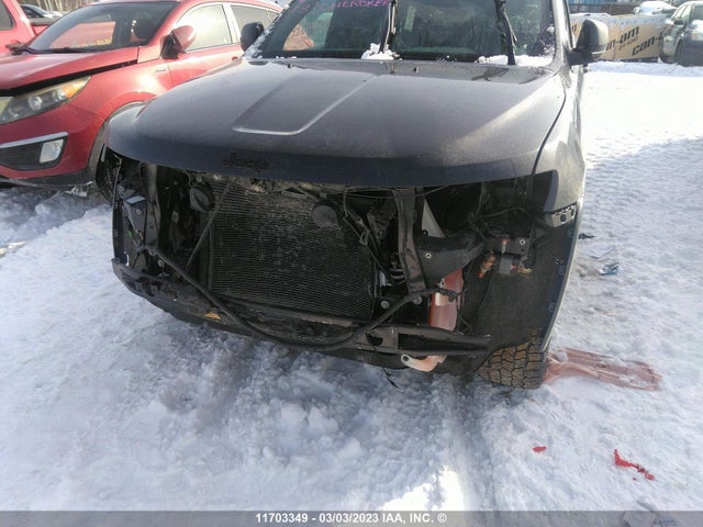 1C4RJFAG4JC292321 Jeep Grand Cherokee Laredo