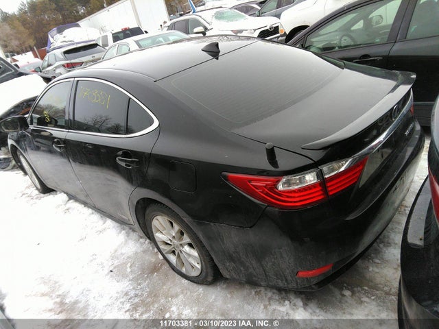 JTHBW1GG1F2079982 Lexus ES 300H