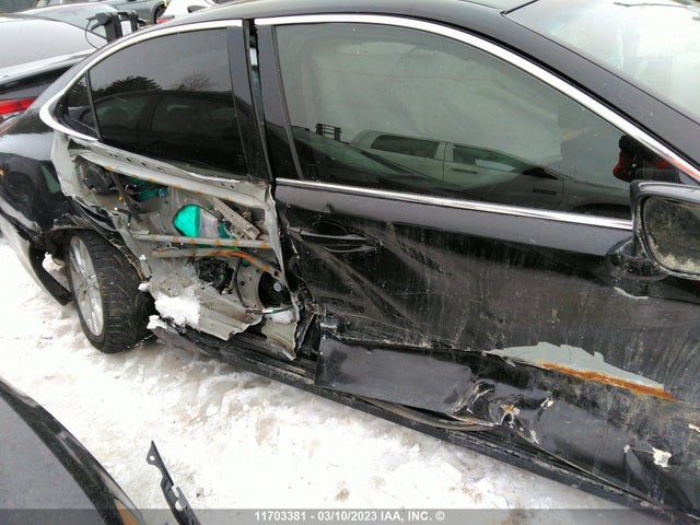 JTHBW1GG1F2079982 Lexus ES 300H