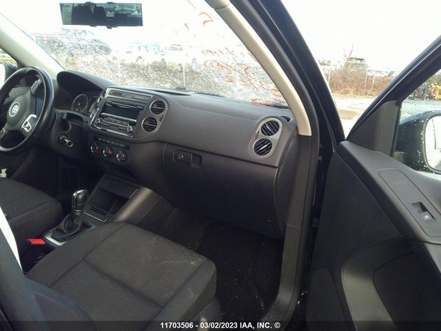 WVGJV3AX0EW623122 Volkswagen Tiguan S/se/sel/r-line