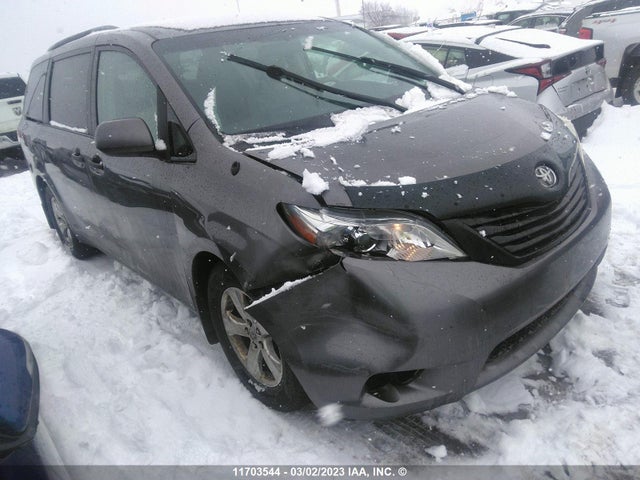 Toyota SIENNA 2011 5TDZK3DC7BS148007 main image