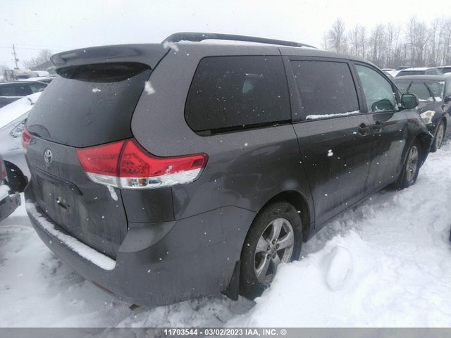 Toyota SIENNA 2011 5TDZK3DC7BS148007 Image 5
