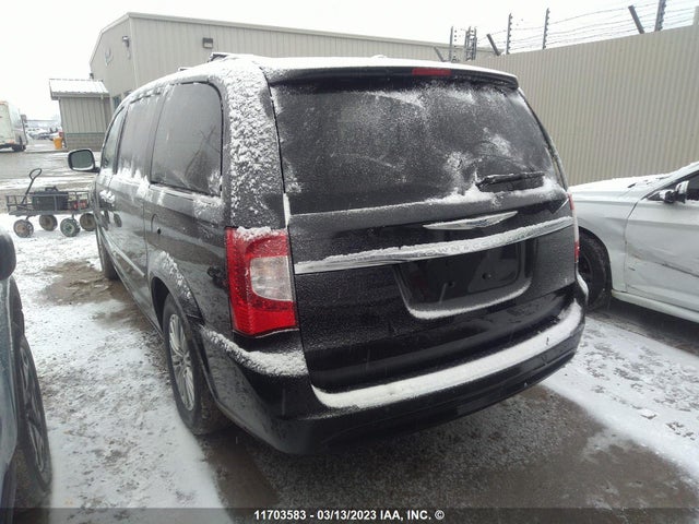 2C4RC1CG3GR269235 Chrysler Town & Country Touring L