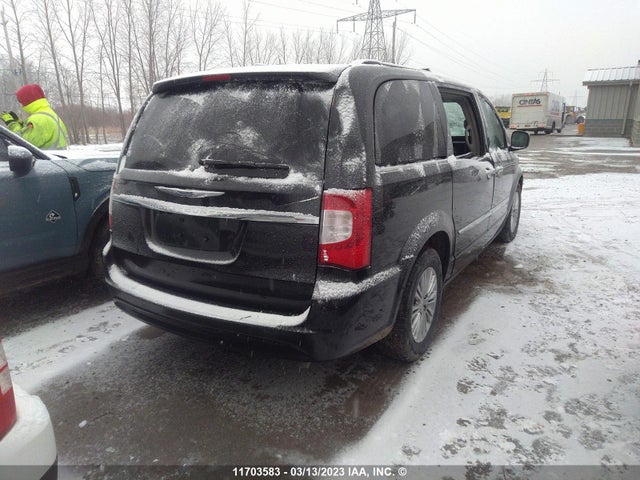 2C4RC1CG3GR269235 Chrysler Town & Country Touring L